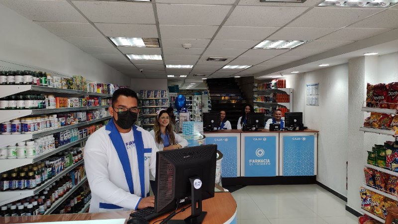 [:es]Fue inaugurada Farmacia El Triunfo en Valle de la Pascua[:]
