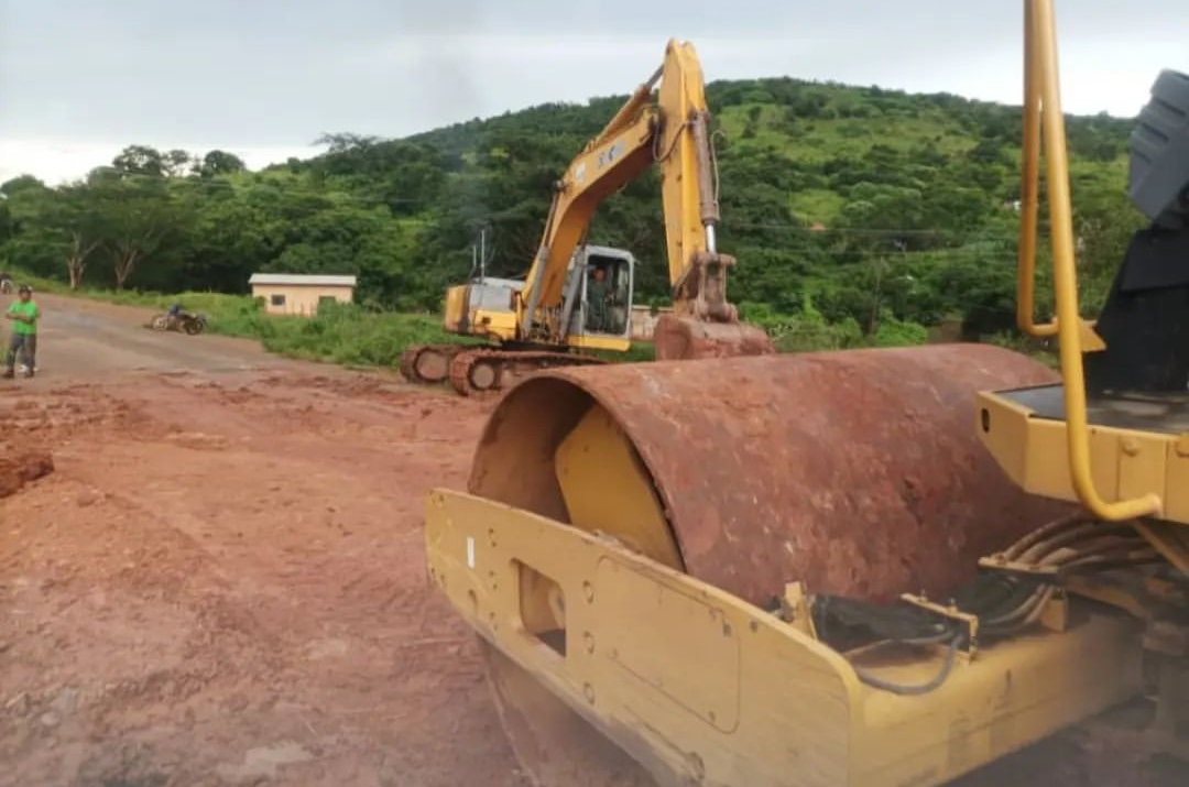 [:es]Fue restituido el paso en la carretera San José de Guaribe hacia Anzoátegui[:]