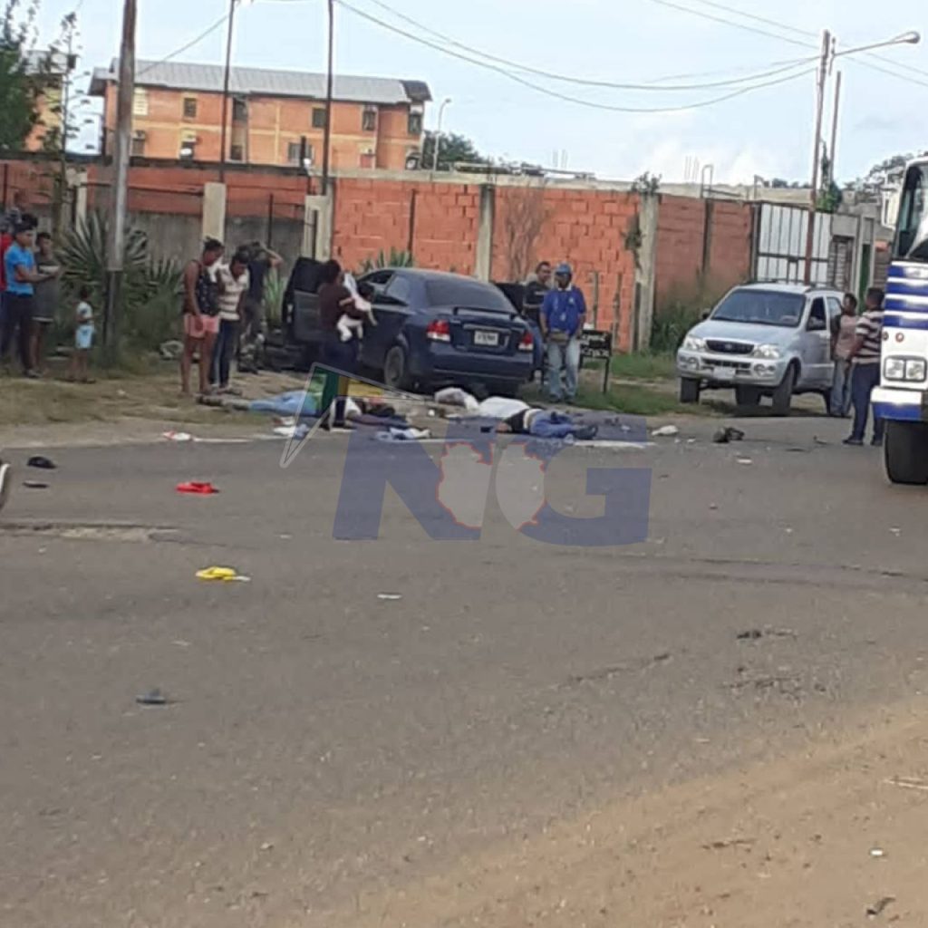 Accidente de tránsito ocurrido en la Av. William Lara de Valle de la Pascua 