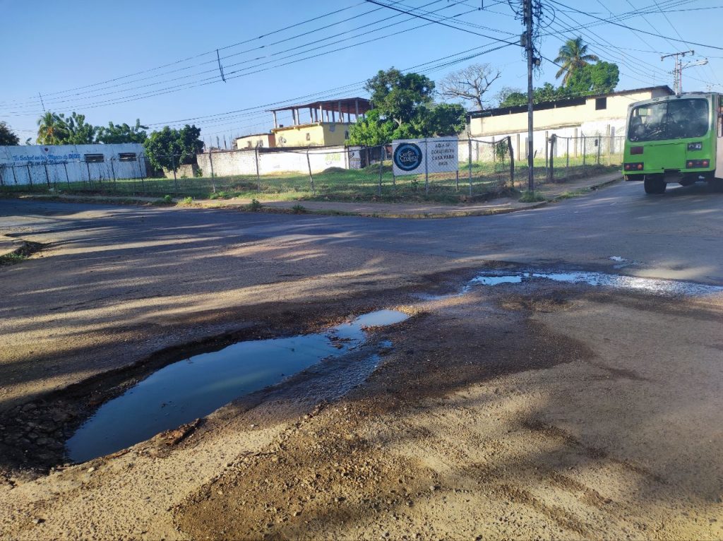 Piden al gobierno local solucionar problema de Cloacas en La Pascua