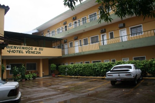 Localizaron cadáver dentro de un hotel en Calabozo