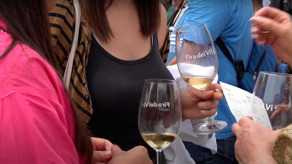 [:es]La Fira del Vi , el Paraíso que encanta a los Amantes del Vino[:]