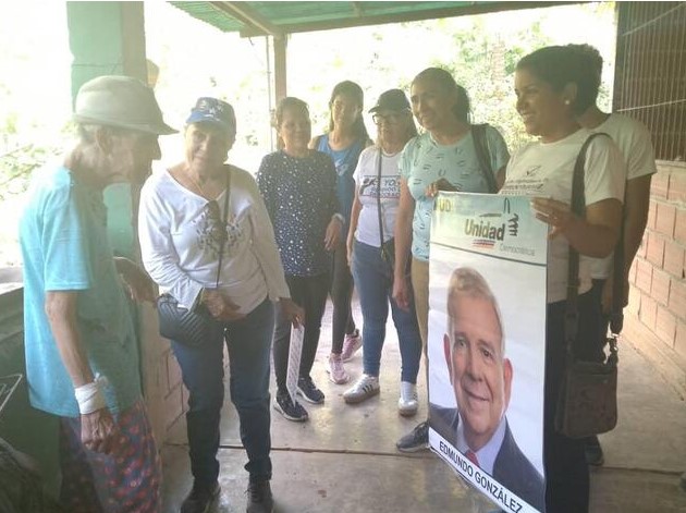 [:es]Proyecto Venezuela incentiva el voto por Edmundo en sectores rurales de Guárico[:]